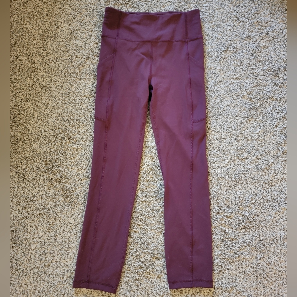Lululemon Women's Leggings Maroon size 4